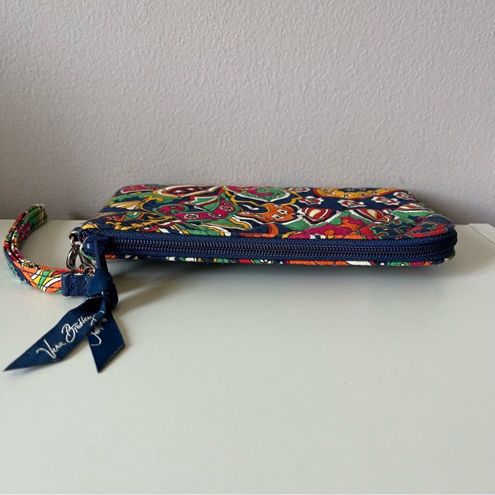 Vera Bradley Venetian Paisley Wristlet NWOT Blue Multi Color Floral Zip Pockets - Picture 5 of 11